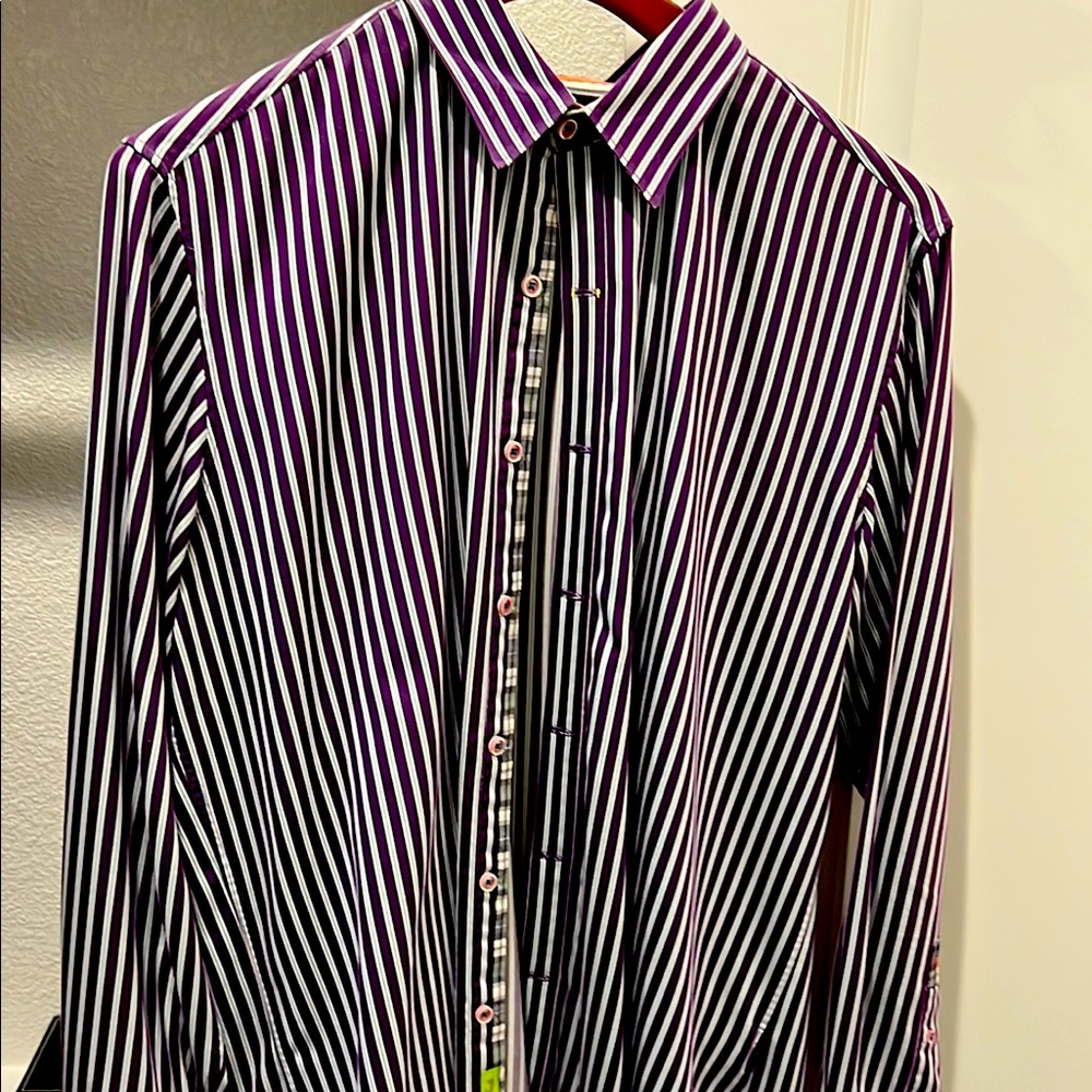 Robert Graham shirt